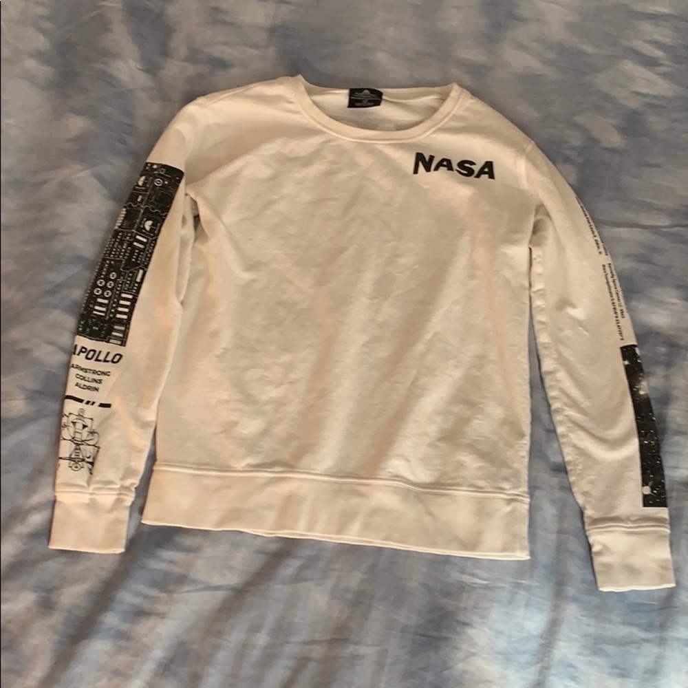 NASA sweatshirt